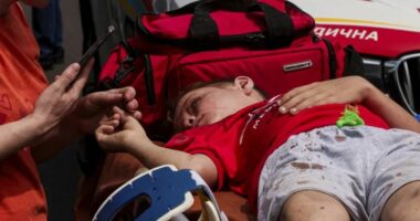 FOTO/ Pamje tronditëse nga bombardimi i një spitali fëmijësh në Kiev, 29 të vdekur në të gjithë vendin