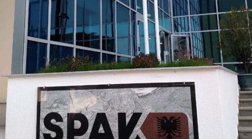 Accused of bribery of 25,000 to influence the judges, SPAK closes investigations for lawyer Petraq Semani