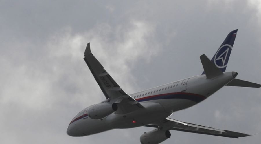 Rrëzohet avioni në Rusi, raportohet për tre të vdekur