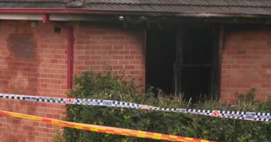 E rëndë në Australi/ Babai djeg shtëpinë dhe mbyll brenda shtatë fëmijët, 3 të vdekur