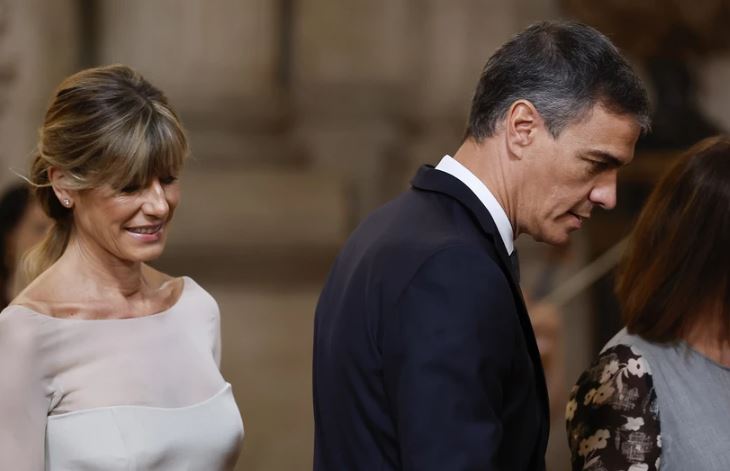 E akuzuar për korrupsion, bashkëshortja e kryeministrit spanjoll refuzon të dëshmojë përpara gjykatës