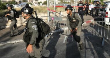 Sulm në Gaza/ Avionët izraelitë shënjestrojnë automjetin e policisë, 6 të vdekur