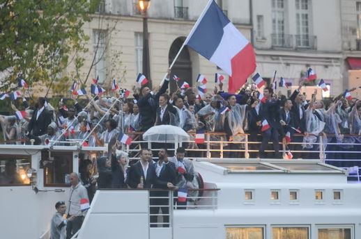 Jo vetëm sport, Lojërat Olimpike janë prezantim i një identiteti të ri francez në botë