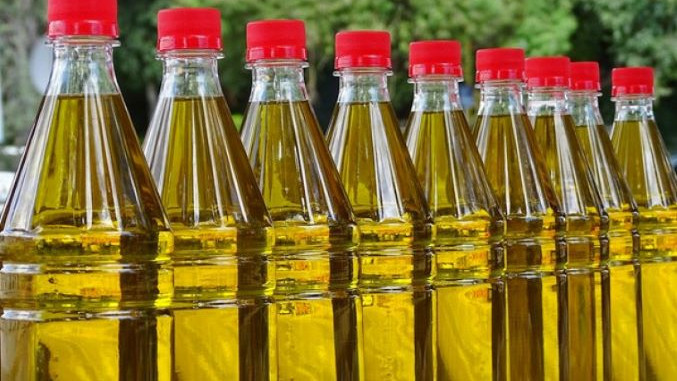 Itali/ Me ngjyrues dhe acid, sekuestrohen 37 mijë litra vaj ulliri të dëmshëm për shëndetin