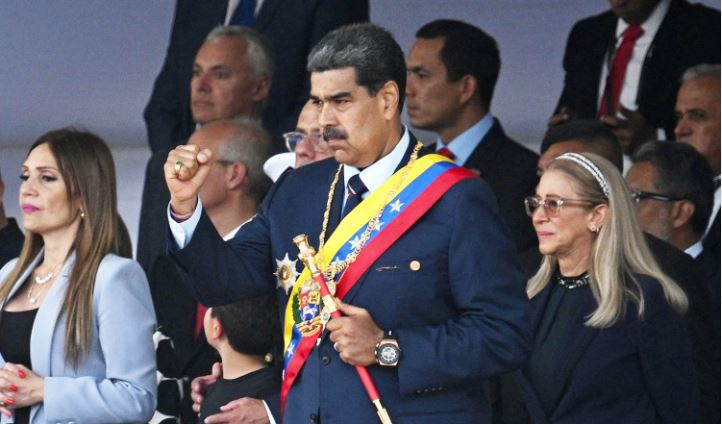 Sondazhet e nxorën humbës, Presidenti i Venezuelës Nicolas Maduro fiton mandatin e tretë