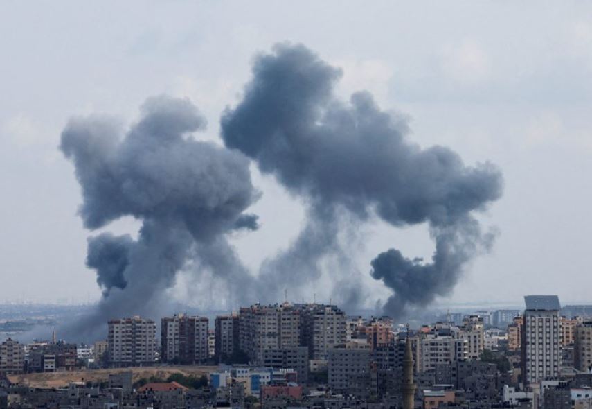 Izraeli bombardon bazat e Hezbollah në Liban