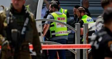 Japonia u bën thirrje qytetarëve të saj të mos udhëtojnë në Izrael