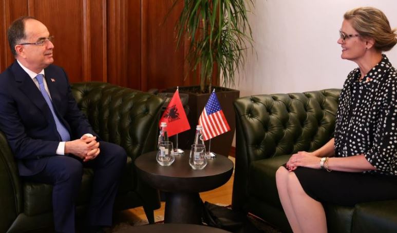 Begaj welcomes the new US chargé d’affaires in Tirana