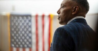 Benjamin Spencer shpallet i pafajshëm pas rreth 34 vitesh burg