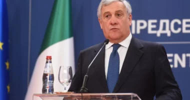 Ministri i Jashtëm italian: Mbështesim Kievin, por nuk jemi në luftë me Moskën