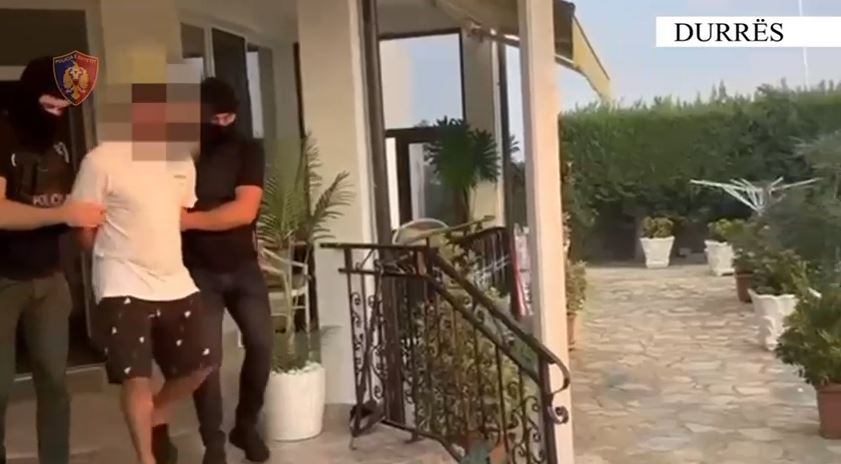 EMRI/ Plagosi kushëririn e tij tre muaj më parë, arrestohet 33 vjeçari në Durrës