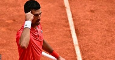 Tenisti serb triumfon në finale 2-0 kundër Carlos Alcaraz