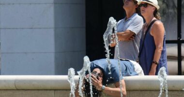 Mesdheu, vapa përvëluese po kthehet në normalitetin e ri