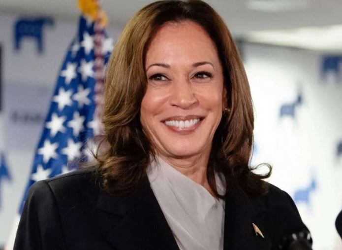 Kamala Harris mbledh 300 milionë dollarë gjatë muajit korrik