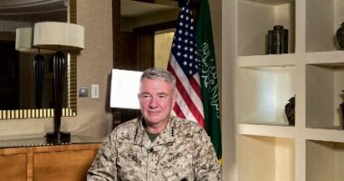 “Lufta Rusi-Ukrainë, në fazën më të rrezikshme”, ish-gjenerali amerikan: Hezbollahu, e vetmja njësi që mund ta godasë fort Izraelin. Ja gabimi i SHBA në Afganistan