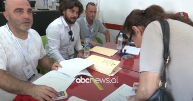 Himara, opozita “pranon” humbjen