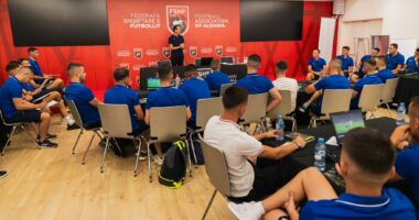 Sezoni i ri/ Departamenti i Arbitrimit organizon teste fizike e teorike me arbitrat dhe asistentët e Kategorisë së Dytë