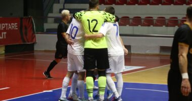 UEFA Futsal Champions League/ Tirana merr fitoren e parë në Grupin C, mund Ísbjörninn 3-1