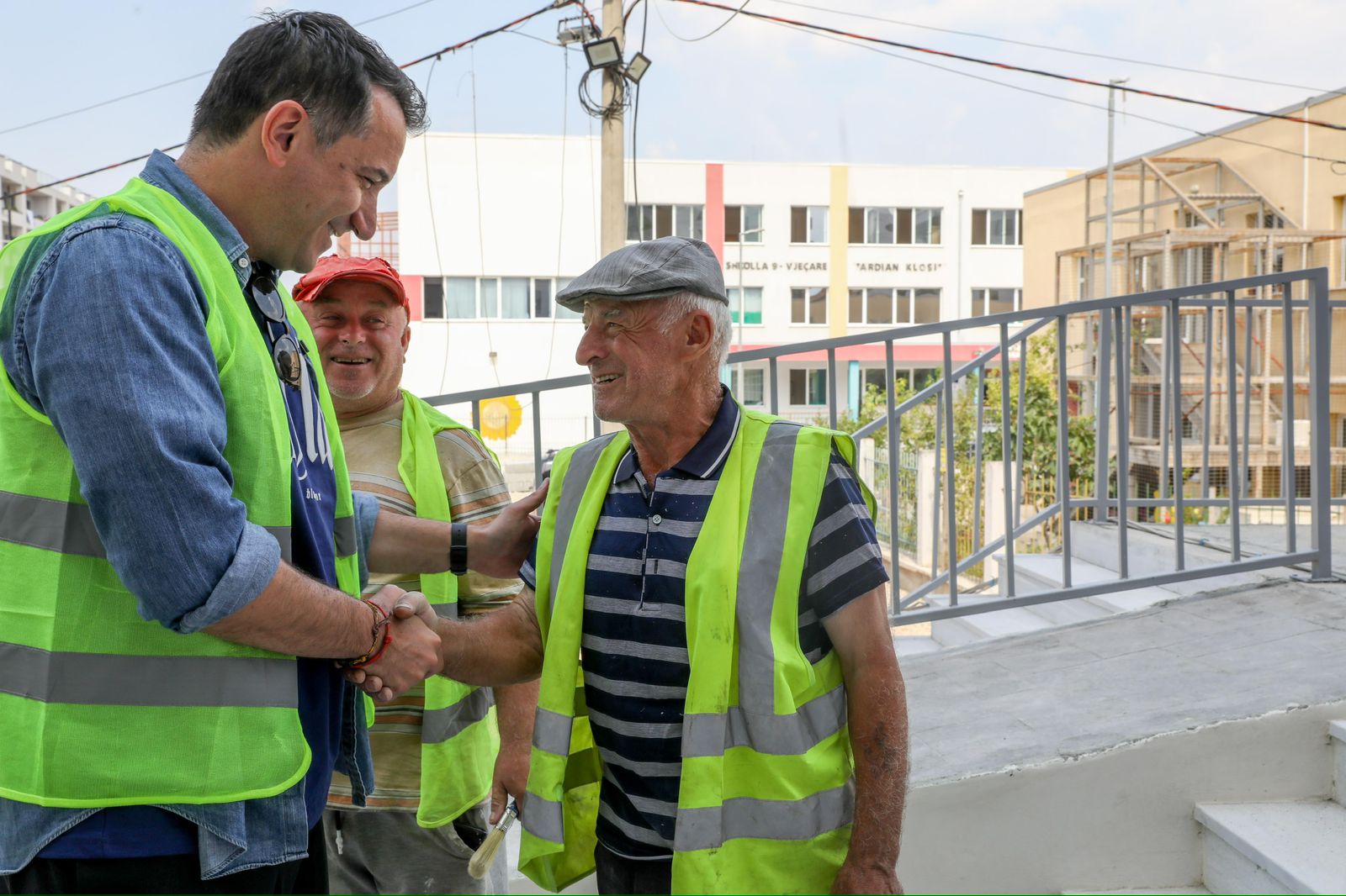 Godinat e reja te “5 Maji” gati për të pritur banorët e prekur nga tërmeti, Veliaj: Të ndëshkojmë ata që pengojnë punën