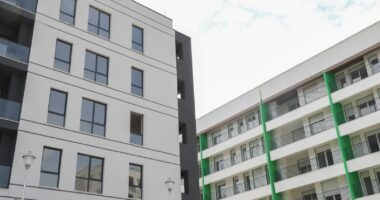 Veliaj inspekton godinat e reja te lagjja“5 Maji”: Gati hapja e shkollave, kopshteve dhe çerdheve të reja