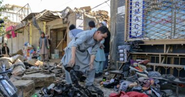 Shpërthim me bombë në një minibus në Afganistan, një i vdekur dhe disa të plagosur