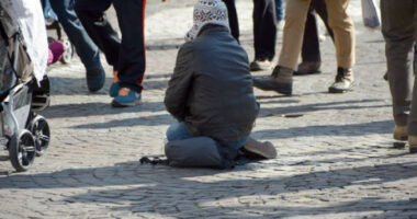 Më shumë se 2000 fëmijë të pastrehë në Francë