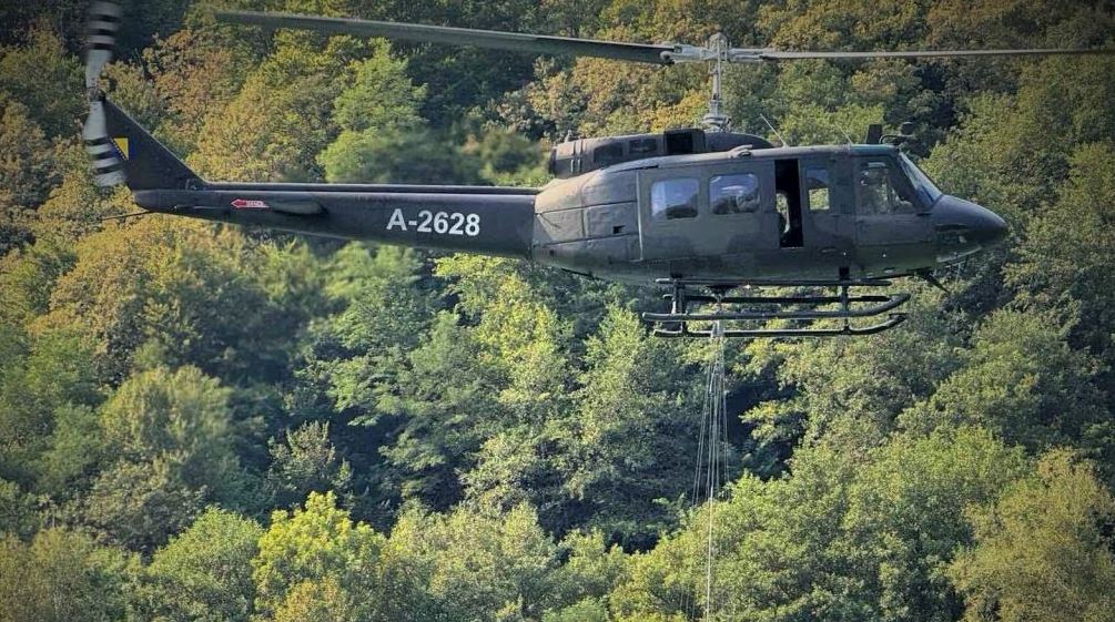 Rrëzohet një helikopter i ushtrisë së Bosnje-Hercegovinës
