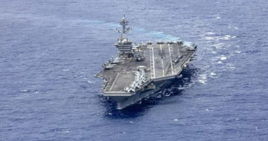 Situata në Lindjen e Mesme/ SHBA dërgon nëndetëse bërthamore dhe aeroplanmbajtëse të re në pritje të sulmit të Iranit ndaj Izraelit