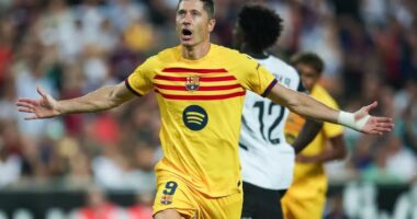 Barcelona fiton me përmbysje/ Blaugranat mundin Valencian në transfertë