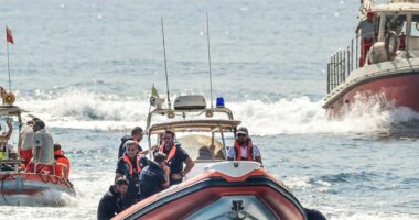 Fundosja e jahtit në Itali/ Kapiteni nën hetim për vrasje nga pakujdesia