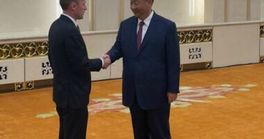 Jake Sullivan në Kinë, takohet me Xi Jinping