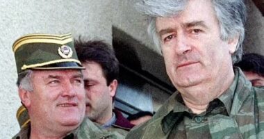 Radovan Karadzic, “kasapi” i Bosnjës, padit nga burgu qeverinë britanike për trajtim çnjerëzor