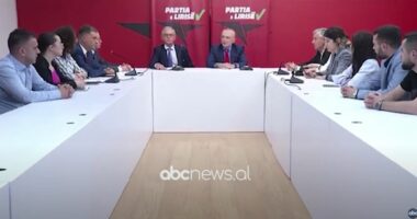 Zyrtari i Metës: Shqipëria të mos integrohet!/ Dikur akuzonin opozitën e majtë se çonte e-maile kundër integrimit