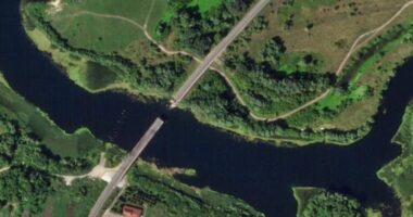 Burimet ruse: Ukraina ka shkatërruar tre urat mbi lumin Seym të Rusisë