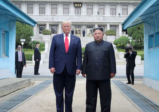 Koreja e Veriut dëshiron të rifillojë bisedimet bërthamore nëse Trump fiton