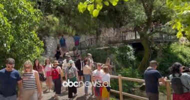 “Zbuloni Shqipërinë”/ “The Times” vlerëson natyrën dhe bukuritë e vendit tonë