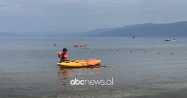 Pogradeci trefishon turistët/ Hotelet plot gjatë verës, të rezervuara edhe për shtatorin