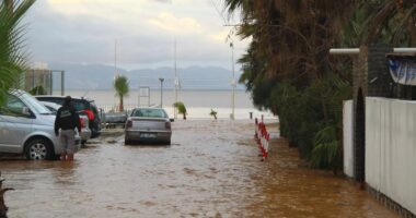 Përmbytje masive në Turqi, një i vdekur dhe i zhdukur