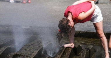 Në ditën e fundit të gushtit, termometri regjistroi pothuajse 40 gradë në të paktën 10 qytete të Evropës