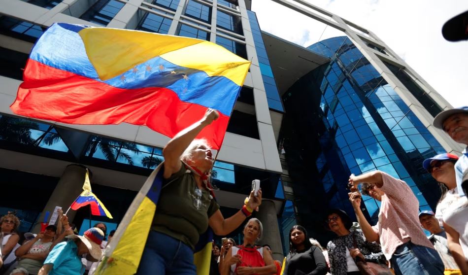 Opozita në Venezuelë vazhdon protestat kundër rezultatit të zgjedhjeve