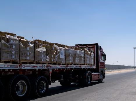 Izraeli sulmon autokolonën e ndihmave humanitare në Gaza