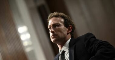 Zuckerberg: Administrata e Presidentit Biden bëri trysni për censurimin e disa informacioneve mbi COVID 19