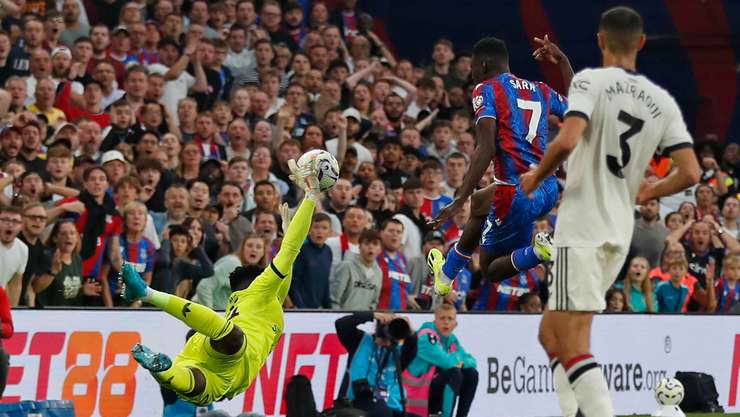 Premier League/ Crystal Palace frenon “Djajtë”, Manchester United lë pikë në “Selhurst Park”