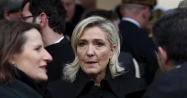 Marine Le Pen të hënën del para gjykatës, akuzohet për përvetësim të fondeve të BE-së