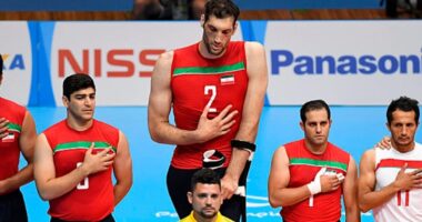 Gjendet shtrat për “gjigantin”/ Volejbollisti iranian nuk fle më në tokë, Morteza Mehrzad nuk kishte krevat në fshatin olimpik