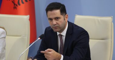 Profesionistët e lirë, pa zgjidhje/ Malaj: Do t’i drejtohemi Gjykatës Kushtetuese për të saktësuar