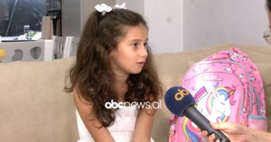 Shtëpi, shkollë dhe shpresë/ Asja, në ditën e parë në shkollën e re