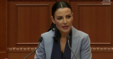 “Mëso ç’është koncesioni dhe PPP”/ Balluku-Hotit: Thumanë-Kashar aks i kategorisë A, pa asnjë ndryshim nga projekti