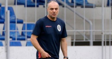 Asnjë fitore në gjashtë javët e para të Superiores, Armando Cungu jep dorëheqjen nga stoli i Laçit