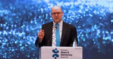 Hovenier: Albin, mbaje shurrën! Paralajmërim i ashpër ndaj Prishtinës: Kështu nuk shkohet në NATO e BE!